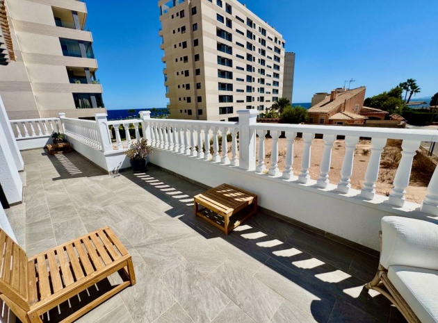 Resale - Villa - Punta Prima