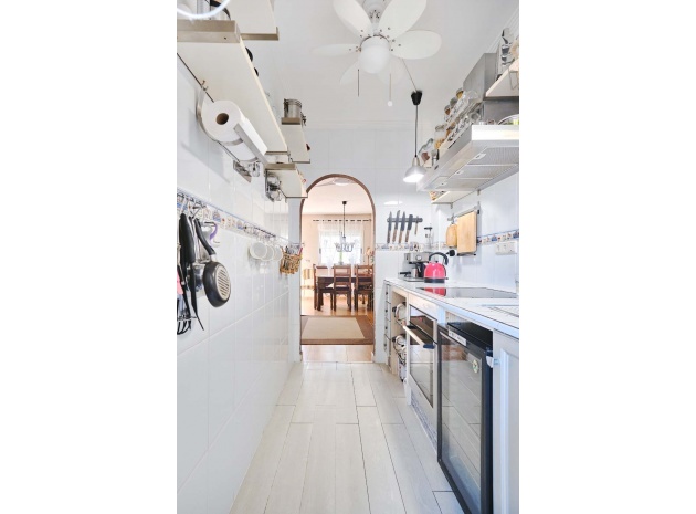 Resale - Apartment - Playa Flamenca - la concha