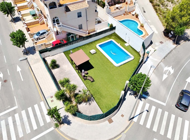 Wederverkoop - Herenhuis - Pinar de Campoverde