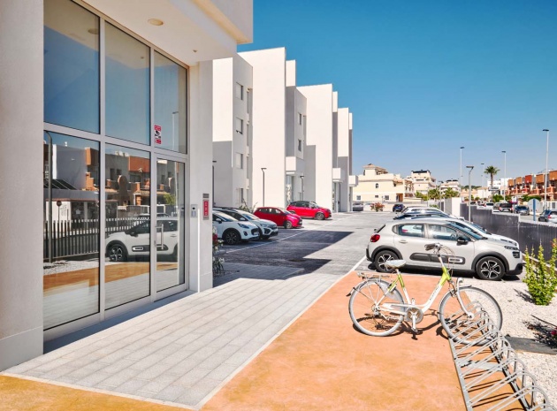 Resale - Apartment - Villamartin - Los Dolses
