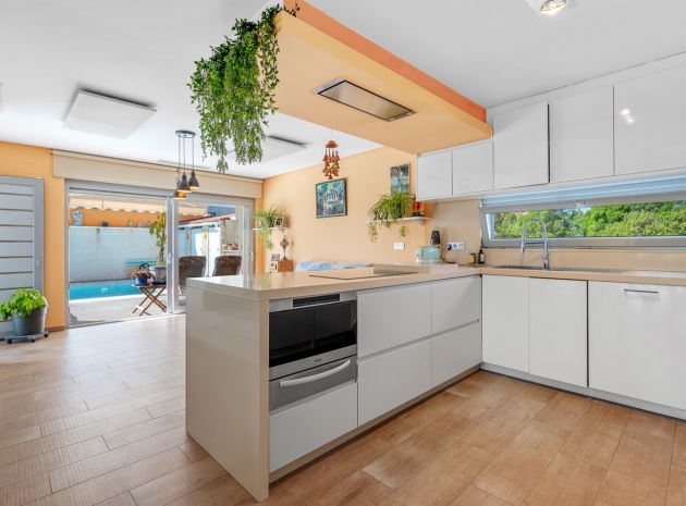 Återförsäljning - Villa - Benijofar