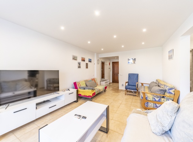 Resale - Apartment - Punta Prima - beachside punta prima