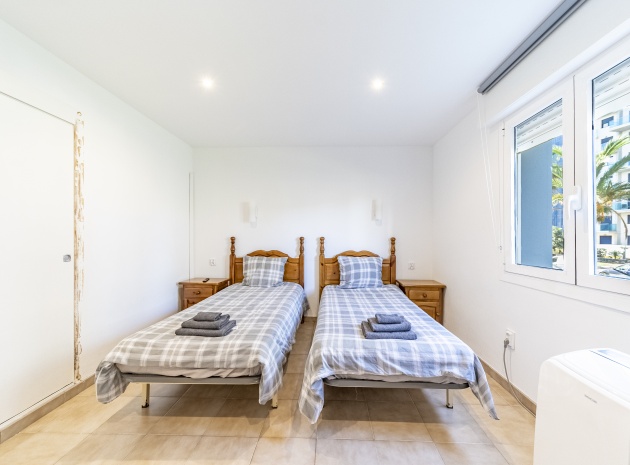 Resale - Apartment - Punta Prima - beachside punta prima