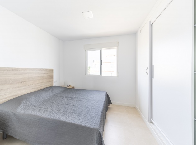 Wederverkoop - Appartement - Punta Prima - la campana