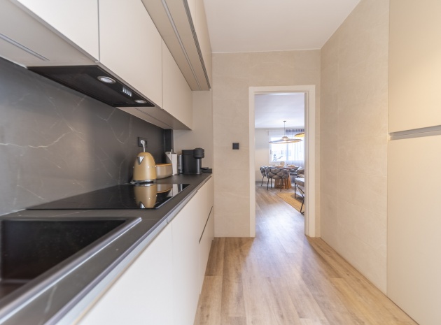 Wiederverkauf - Stadthaus - Los Altos - Altos de la Laguna