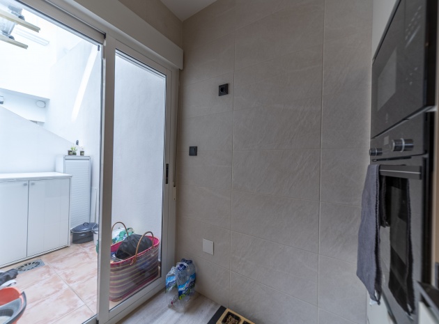 Wiederverkauf - Stadthaus - Los Altos - Altos de la Laguna