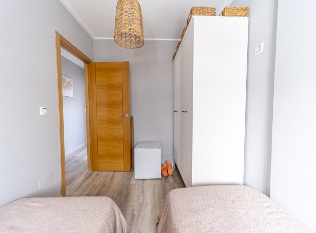 Wiederverkauf - Stadthaus - Los Altos - Altos de la Laguna