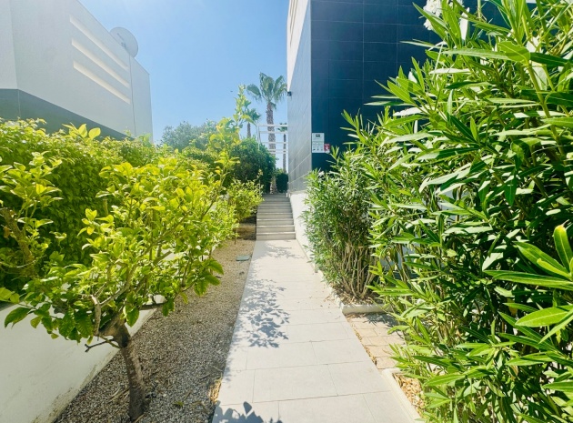 Wederverkoop - Villa - Algorfa - La Finca Golf Resort