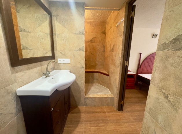 Resale - Villa - Torrevieja - Los balcones