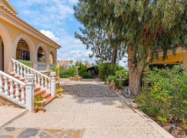 Resale - Villa - Jacarilla - jacarilla