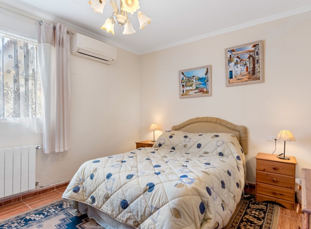 Resale - Villa - Jacarilla - jacarilla