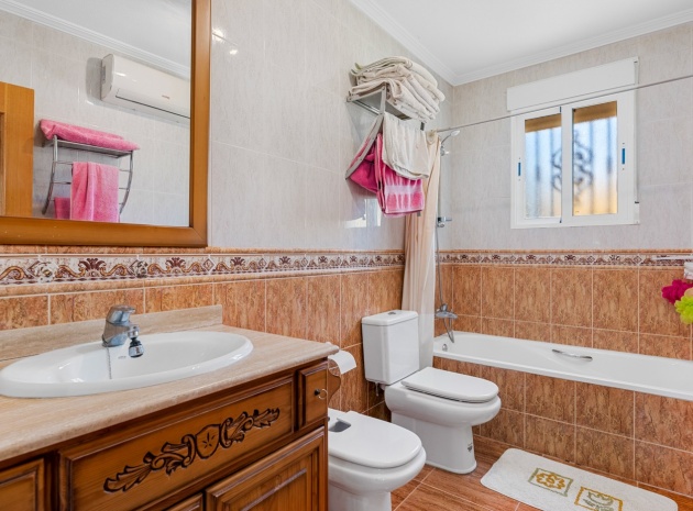 Resale - Villa - Jacarilla - jacarilla