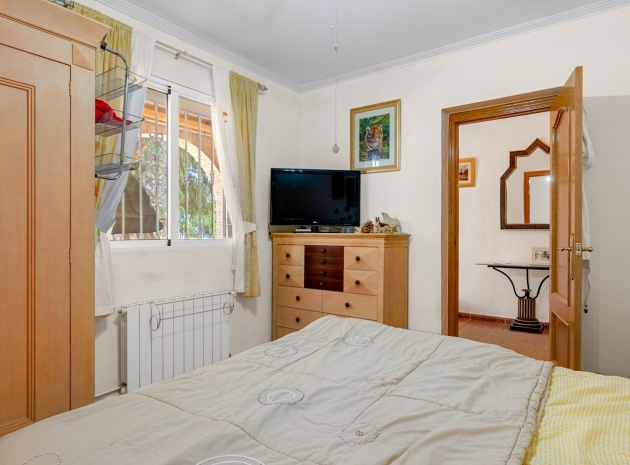 Resale - Villa - Jacarilla - jacarilla