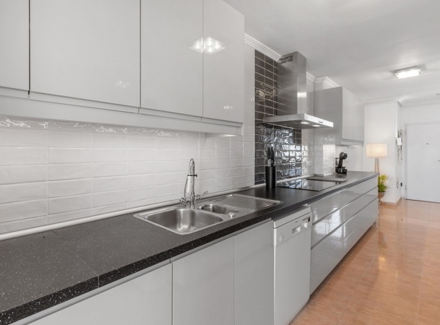 Wiederverkauf - Wohnung - Villamartin - Los Dolses