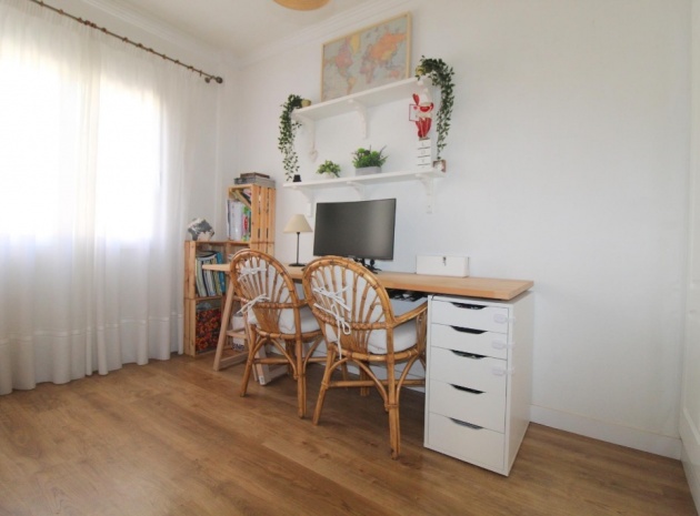 Wiederverkauf - Wohnung - Torrevieja - La Veleta