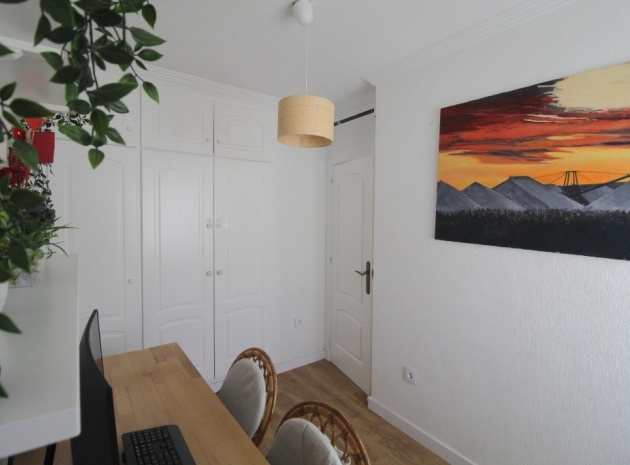 Wiederverkauf - Wohnung - Torrevieja - La Veleta