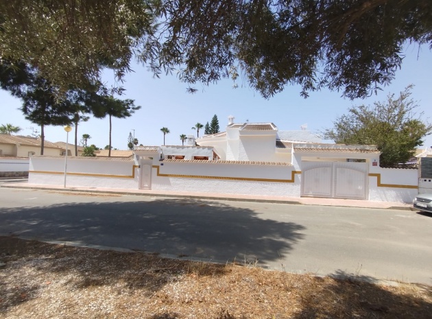 Wiederverkauf - Villa - Ciudad Quesada - Dona Pepa