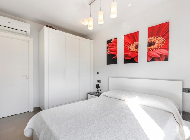 Återförsäljning - Lägenhet - Villamartin - las ramblas