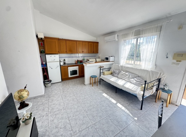 Resale - Apartment - Villamartin