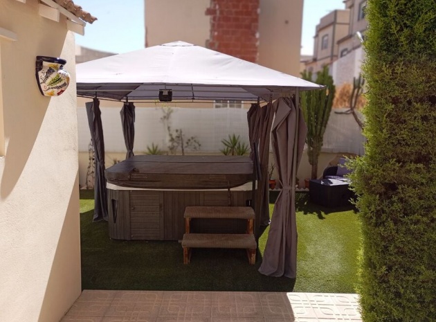 Wederverkoop - Villa - Villamartin - El Galan