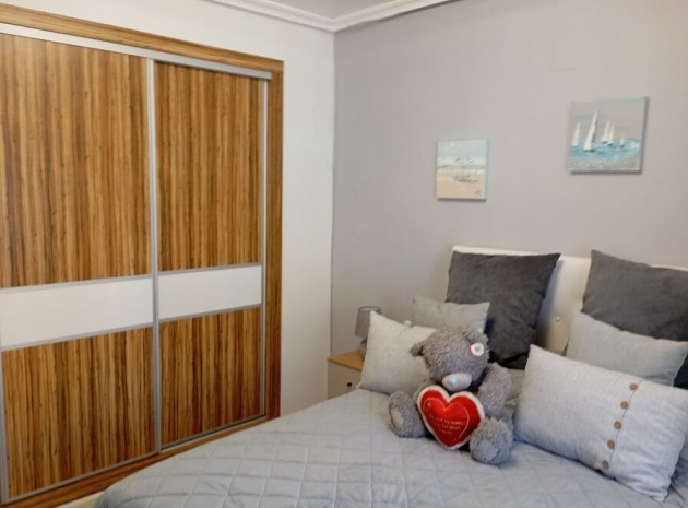 Wederverkoop - Villa - Villamartin - El Galan