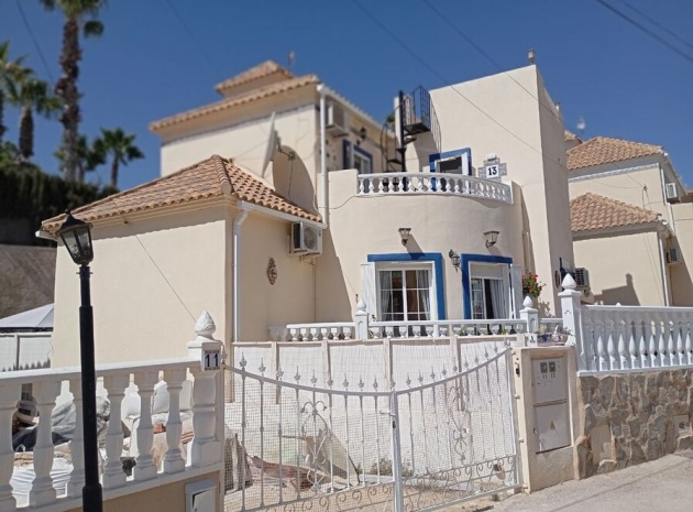Wederverkoop - Villa - Villamartin - El Galan