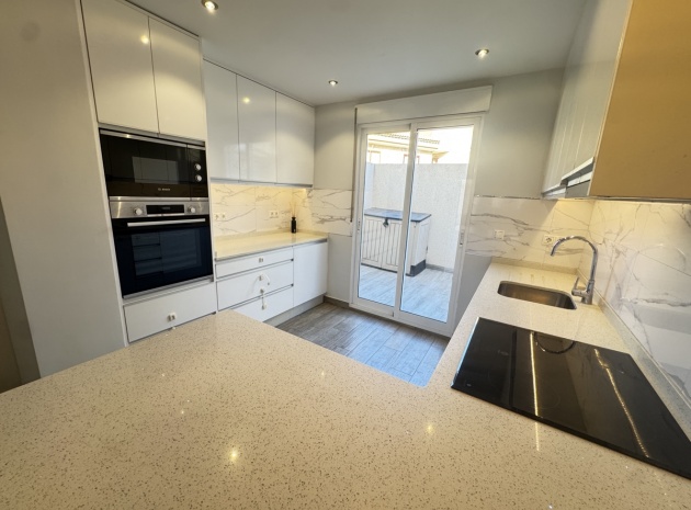 Revente - Appartement - La Zenia - amapolas