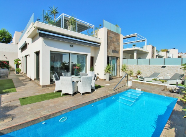 Återförsäljning - Villa - Pau 26 - Villamartin