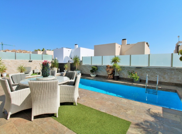 Återförsäljning - Villa - Pau 26 - Villamartin