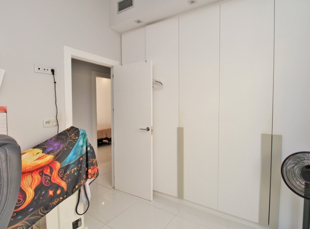 Återförsäljning - Villa - Pau 26 - Villamartin