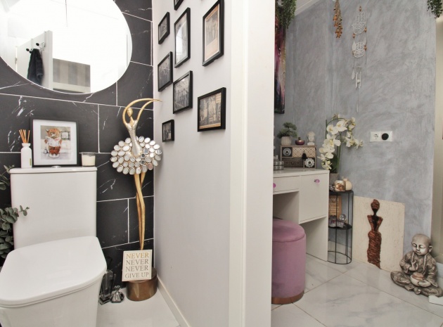 Återförsäljning - Villa - Pau 26 - Villamartin