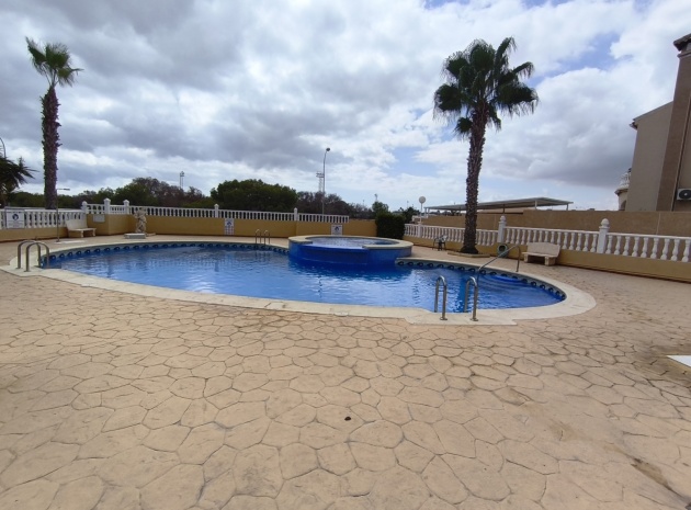 Resale - Villa - Playa Flamenca - zodiaco