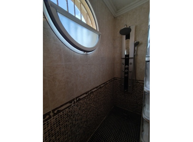 Resale - Villa - Playa Flamenca - zodiaco