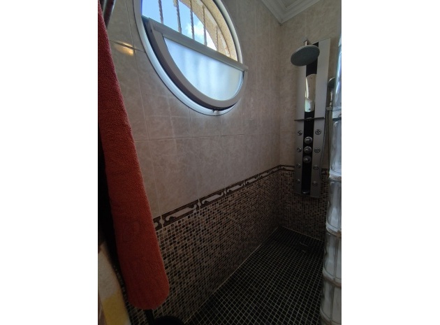 Resale - Villa - Playa Flamenca - zodiaco