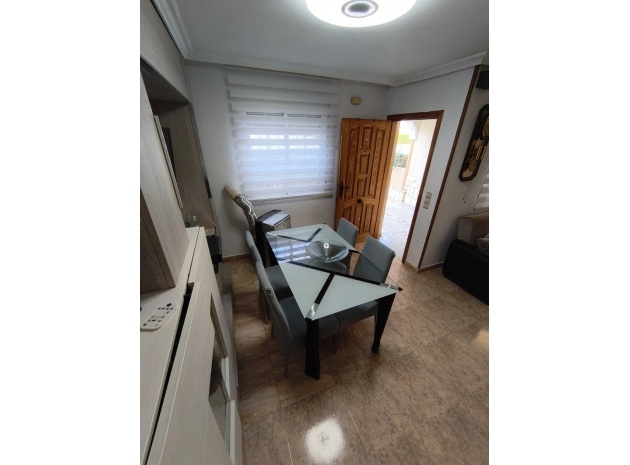 Resale - Villa - Playa Flamenca - zodiaco