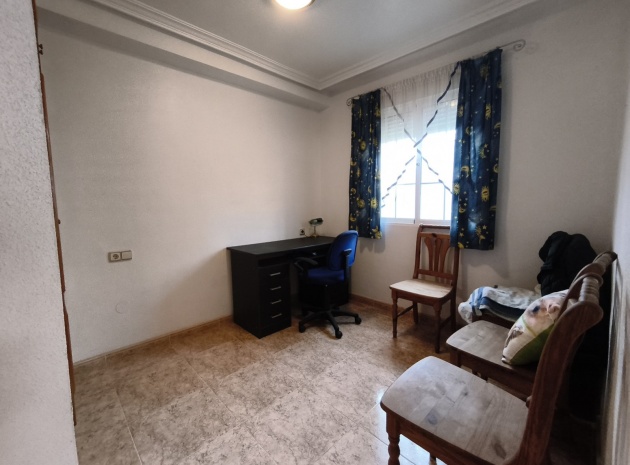 Resale - Villa - Playa Flamenca - zodiaco