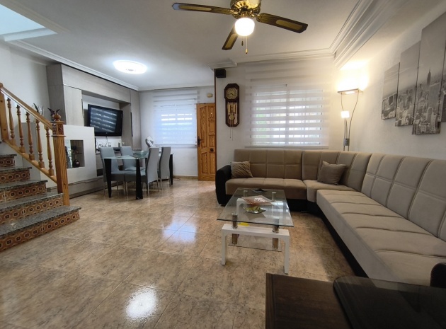 Resale - Villa - Playa Flamenca - zodiaco