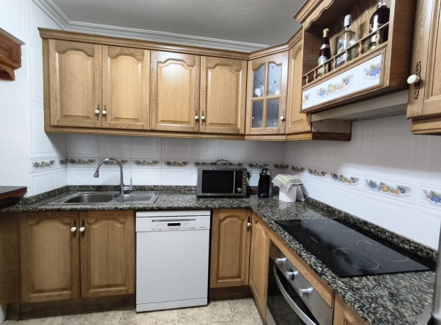 Resale - Villa - Playa Flamenca - zodiaco