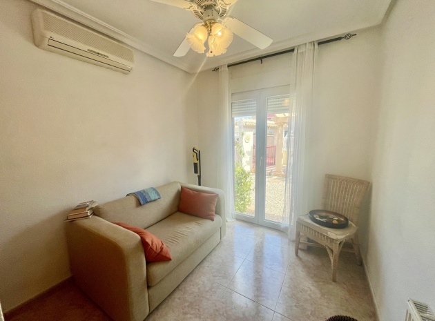 Resale - Villa - Algorfa