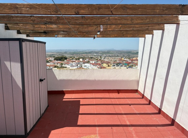 Resale - Townhouse - Ciudad Quesada