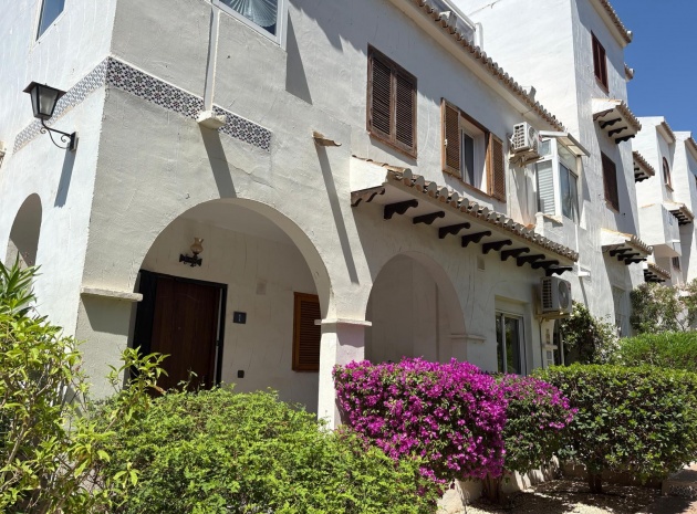 Resale - Townhouse - Ciudad Quesada