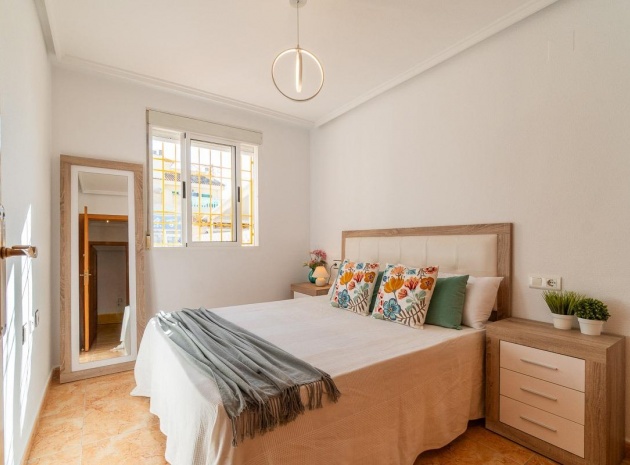 Resale - Bungalow - Torrevieja - altos del limonar