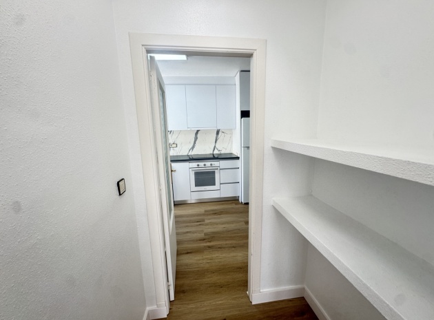 Resale - Apartment - Torrevieja - la siesta