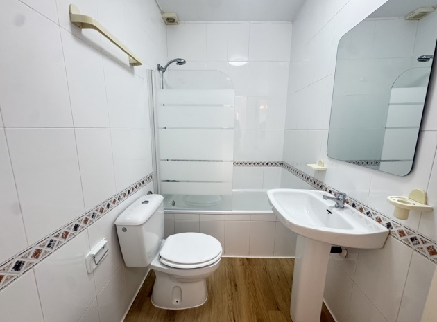 Resale - Apartment - Torrevieja - la siesta