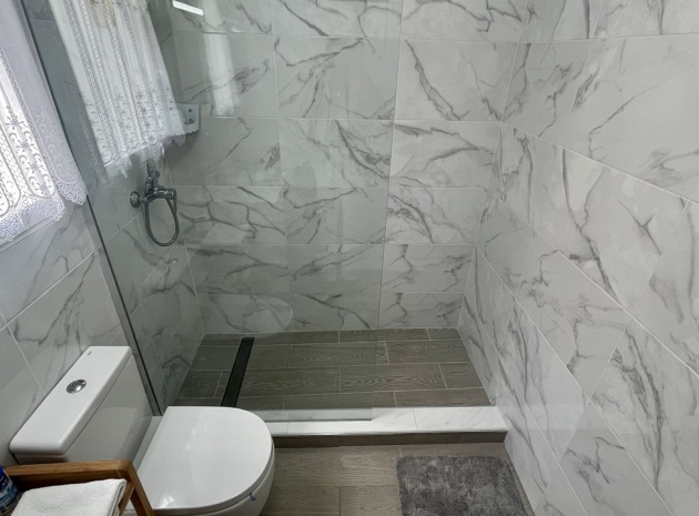 Resale - Villa - Algorfa