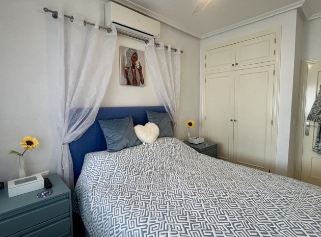 Resale - Villa - Algorfa