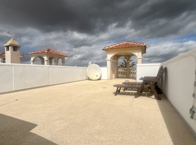 Resale - Villa - Algorfa