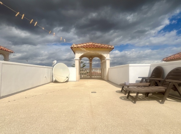 Resale - Villa - Algorfa