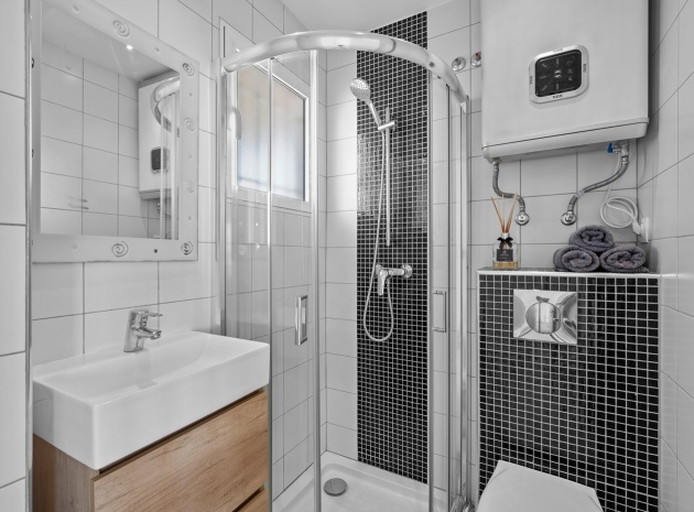 Resale - Apartment - Punta Prima