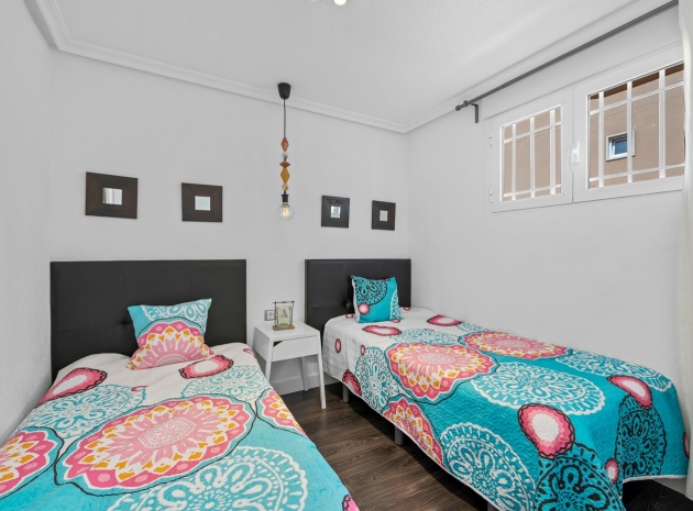 Resale - Apartment - Punta Prima